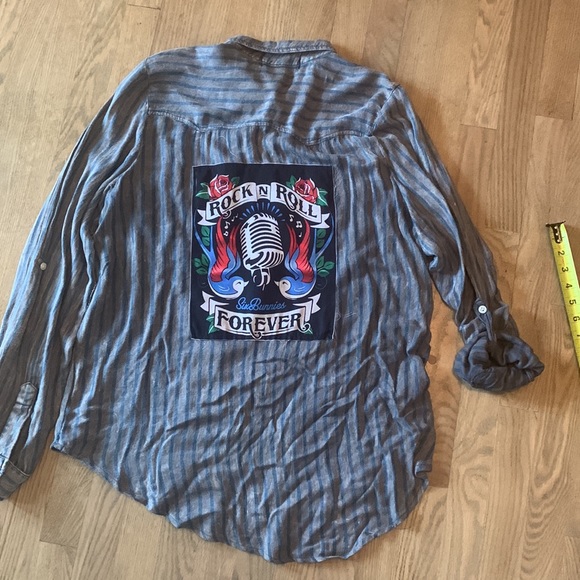 Adorable Long Sleeve Rock and Roll Forever Shirt! - Picture 4 of 9
